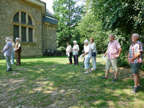 Wortgottesdienst an der Weingartenkapelle (Foto: Karl-Franz Thiede)